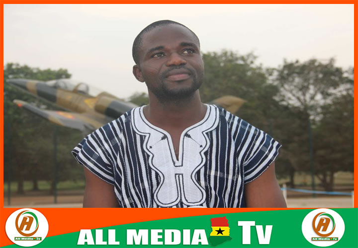 Manasseh Azure Awuni receives Millennium Excellence Award for Journalism and Media Personality