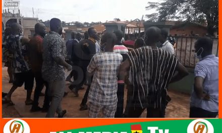 NPP supporters in Juaboso besiege Assembly members to demand their money after failing to confirm nominee