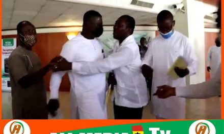 VIDEO:Minority and Majority MPs clash over tidal waves in Volta Region