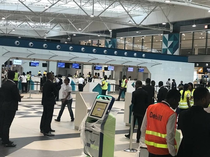 The Management of the Ghana Airports Company Limited (GACL) has confirmed that a middle-aged male passenger who arrived from the US has passed on.