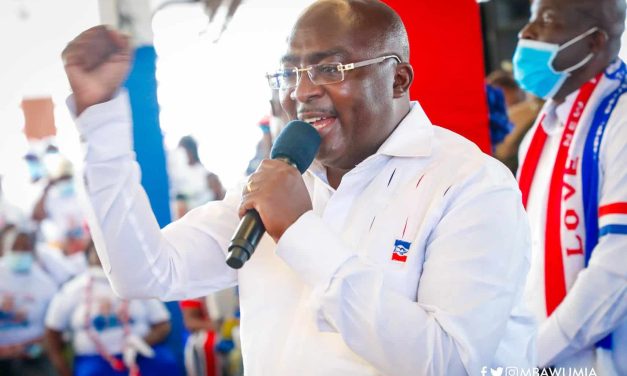 “Combat me, Mahama,” Bawumia responds with fifty questions.